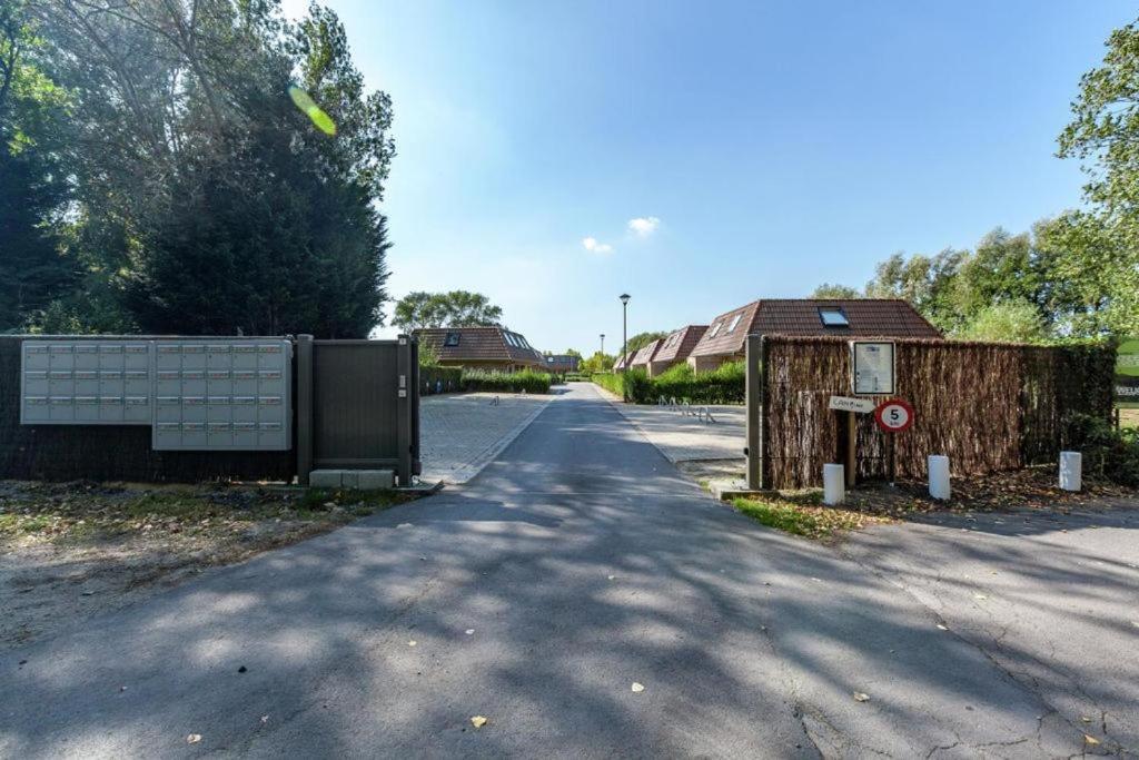 Vakantiehuisje Aan Zee Vlakbij Plopsaland En Het Strand - Casa Memphis De Panne Exterior photo